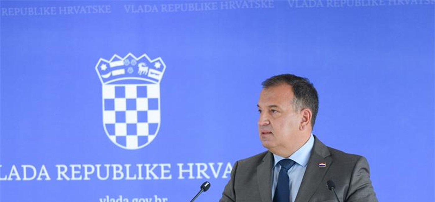 Beroš: Svi socijalni partneri podupiru široko uvođenje covid potvrda